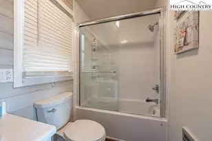 101 Upper Holiday Ln, Beech Mountain, NC 28604 - Photo 8