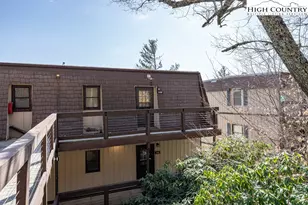 101 Upper Holiday Ln, Beech Mountain, NC 28604 - Photo 2