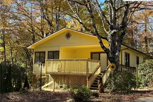 6 Ridgewood Ln, Newland, NC 28657 - Photo 1