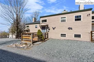 101 Courtside Ln, Beech Mountain, NC 28604 - Photo 2