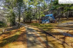 326 Deer Ridge Ln, Sparta, NC 28675 - Photo 34