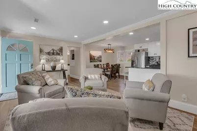 11974 N Hwy 421, Zionville, NC 26989 - Photo 22