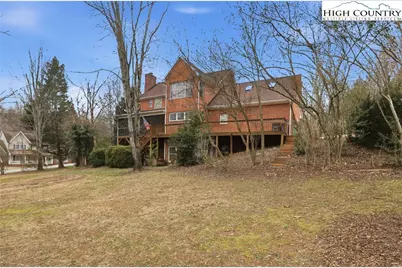 2027 Fairview Circle, Wilkesboro, NC 28697 - Photo 32