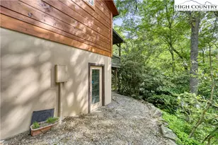 125 Hummingbird Ln, Newland, NC 28657 - Photo 22