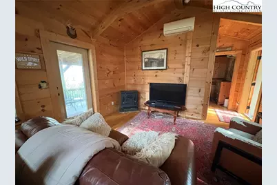 125 Hummingbird Lane, Newland, NC 28657 - Photo 6