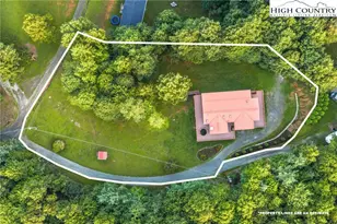 167 Wagon Wheel Ln, Deep Gap, NC 28618 - Photo 38