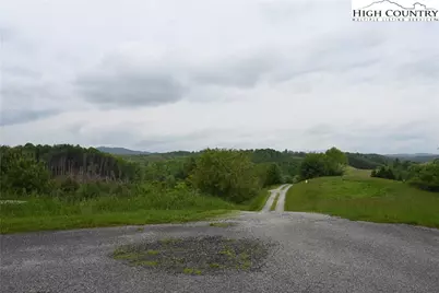 Na Tielcroft Road, Crumpler, NC 28617 - Photo 6