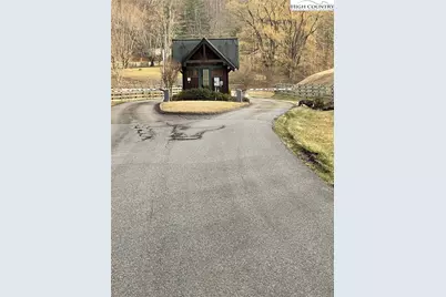 Lot #33 Elk Mountain Parkway, Todd, NC 28684 - Photo 4
