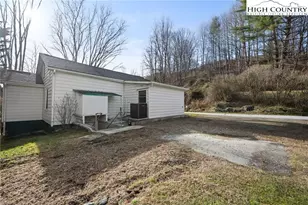 336 Willowdale Church Rd, Vilas, NC 28692 - Photo 8