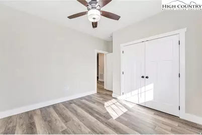 264 W Evergreen Street, West Jefferson, NC 28694 - Photo 30
