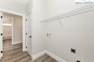 264 W Evergreen St, West Jefferson, NC 28694 - Photo 36