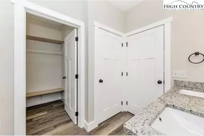 264 W Evergreen Street, West Jefferson, NC 28694 - Photo 20