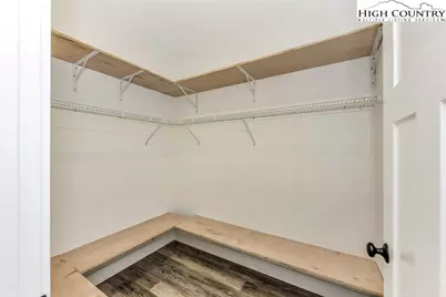 264 W Evergreen Street, West Jefferson, NC 28694 - Photo 26