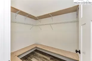 264 W Evergreen St, West Jefferson, NC 28694 - Photo 26