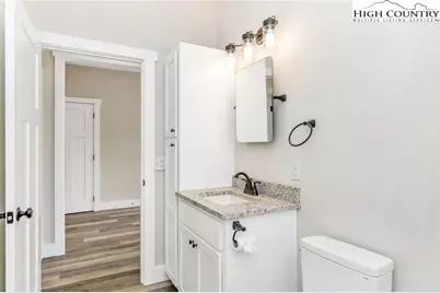 264 W Evergreen Street, West Jefferson, NC 28694 - Photo 32