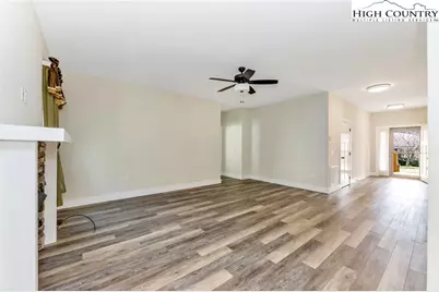 264 W Evergreen Street, West Jefferson, NC 28694 - Photo 18