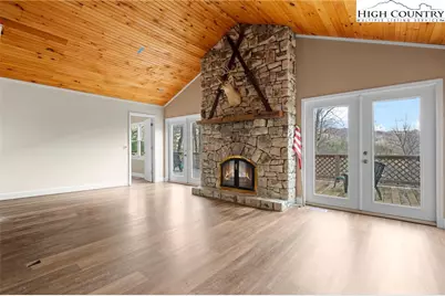 131 Hemlock Road, Banner Elk, NC 28604 - Photo 6