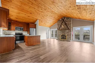 131 Hemlock Road, Banner Elk, NC 28604 - Photo 4