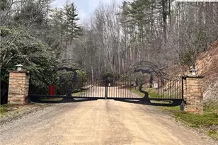 140 Vixen Den Dr, Zionville, NC 28698 - Photo 40