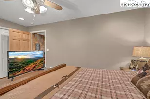 883 Wagon Ridge Ln, Ferguson, NC 28624 - Photo 18