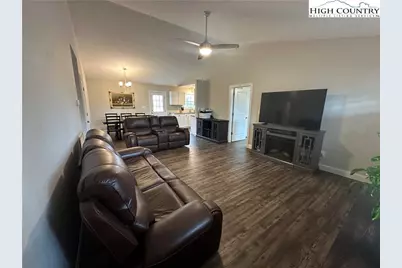 192 Crestwood Loop, Taylorsville, NC 28681 - Photo 26