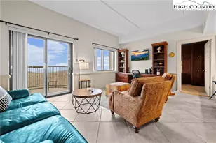 303 Sugar Top Dr, Sugar Mountain, NC 28604 - Photo 4