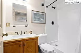 303 Sugar Top Dr, Sugar Mountain, NC 28604 - Photo 24