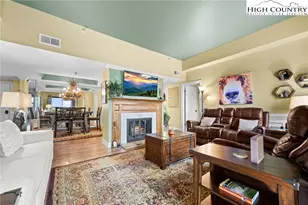 303 Sugar Top Dr, Sugar Mountain, NC 28604 - Photo 4