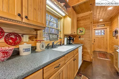 3043 Junaluska Road, Boone, NC 28607 - Photo 12