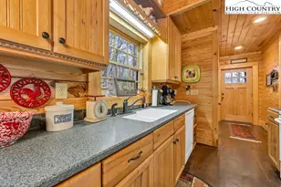 3043 Junaluska Rd, Boone, NC 28607 - Photo 10