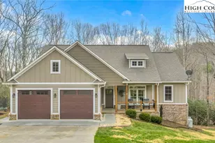 362 Fairway Oaks Dr, West Jefferson, NC 28694 - Photo 1