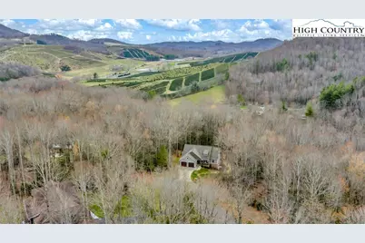 362 Fairway Oaks Drive, West Jefferson, NC 28694 - Photo 2