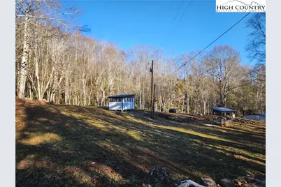 891 Little Elk Road, Elk Park, NC 28622 - Photo 6