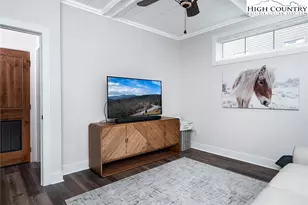 240 Ridgeline Dr #19, Sugar Mountain, NC 28604 - Photo 22