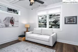 240 Ridgeline Dr #19, Sugar Mountain, NC 28604 - Photo 20