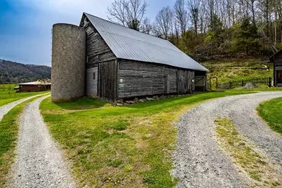 150 Wm Hardy Mast Road, Sugar Grove, NC 28679 - Photo 34