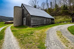 150 Wm Hardy Mast Rd, Sugar Grove, NC 28679 - Photo 34