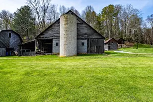 150 Wm Hardy Mast Rd, Sugar Grove, NC 28679 - Photo 36