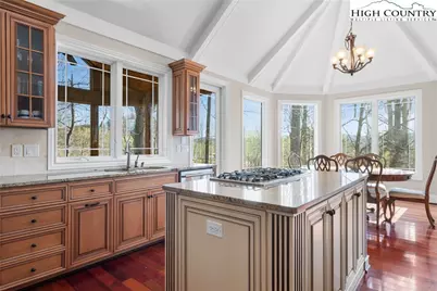 46 N Ridge Lane, Newland, NC 28657 - Photo 12