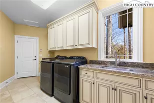 46 N Ridge Ln, Newland, NC 28657 - Photo 26