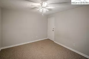 1005 Beech Mountain Pkwy, Beech Mountain, NC 28604 - Photo 16