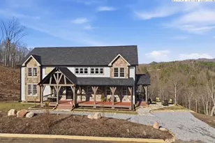 457 Autumn Leaf Wy, Crumpler, NC 28617 - Photo 2