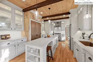 457 Autumn Leaf Wy, Crumpler, NC 28617 - Photo 14