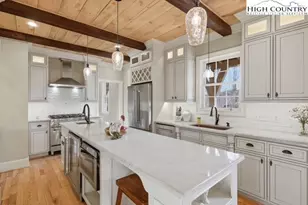 457 Autumn Leaf Wy, Crumpler, NC 28617 - Photo 6
