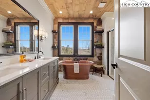 457 Autumn Leaf Wy, Crumpler, NC 28617 - Photo 8