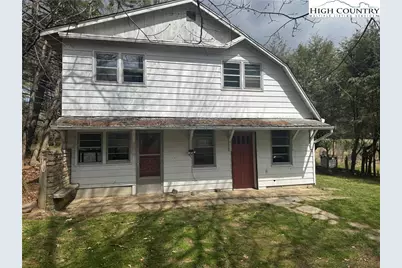 633 Cranberry Street, Newland, NC 28657 - Photo 2