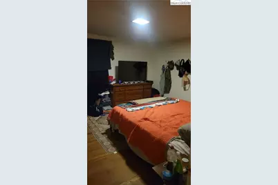 633 Cranberry Street, Newland, NC 28657 - Photo 6