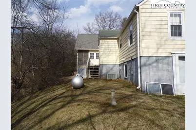 232 Riverview Drive, Sparta, NC 28675 - Photo 36