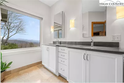 1690 Evergreen, Boone, NC 28607 - Photo 36