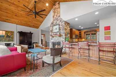 1690 Evergreen, Boone, NC 28607 - Photo 10